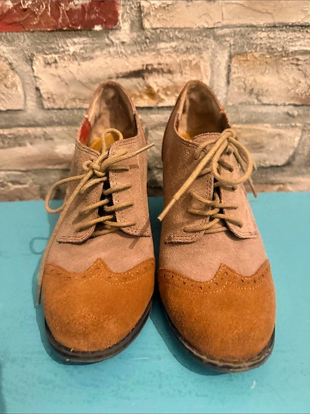 Brown Lace-Up Block Heel Oxfords